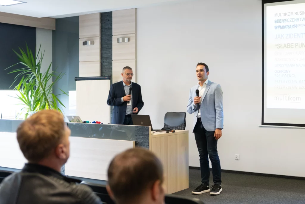 MULTIKOM BUSINESS EVENT