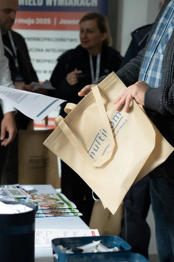 MULTIKOM BUSINESS EVENT