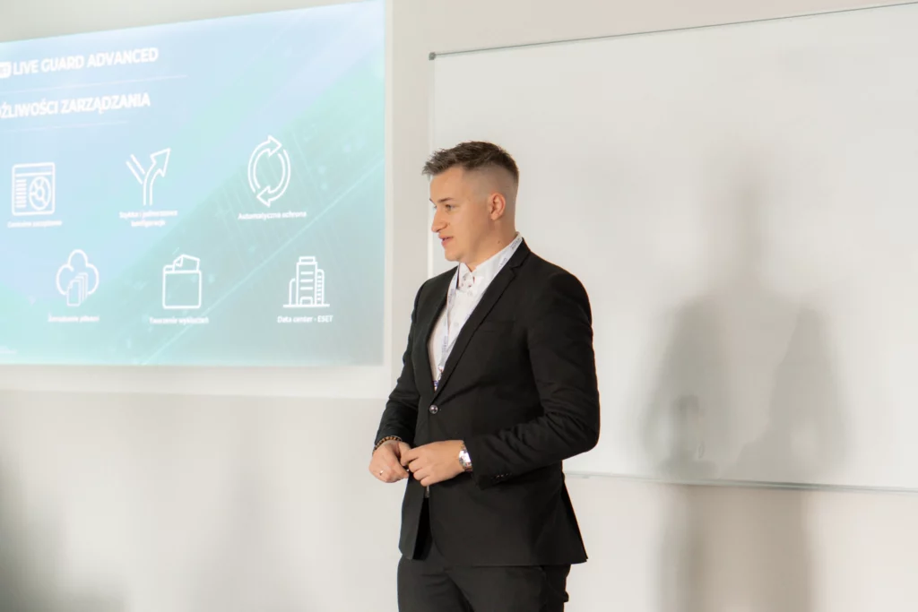 MULTIKOM BUSINESS EVENT